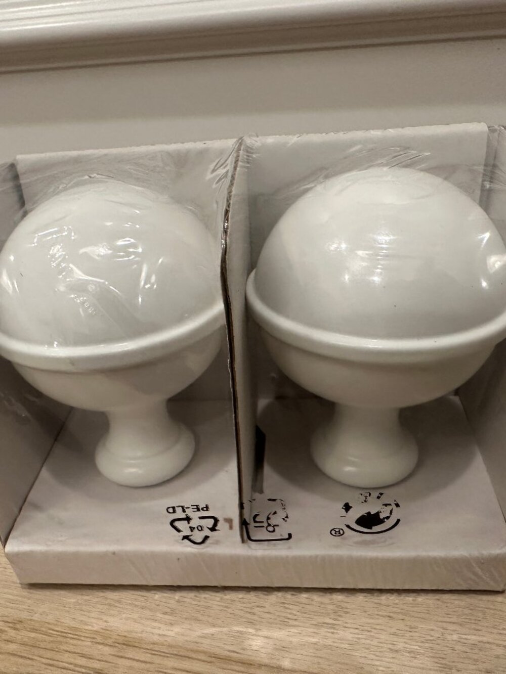 NEW IKEA BEFOGAD Metal Finials 2 Pair White for Curtain Rod 903.147.51